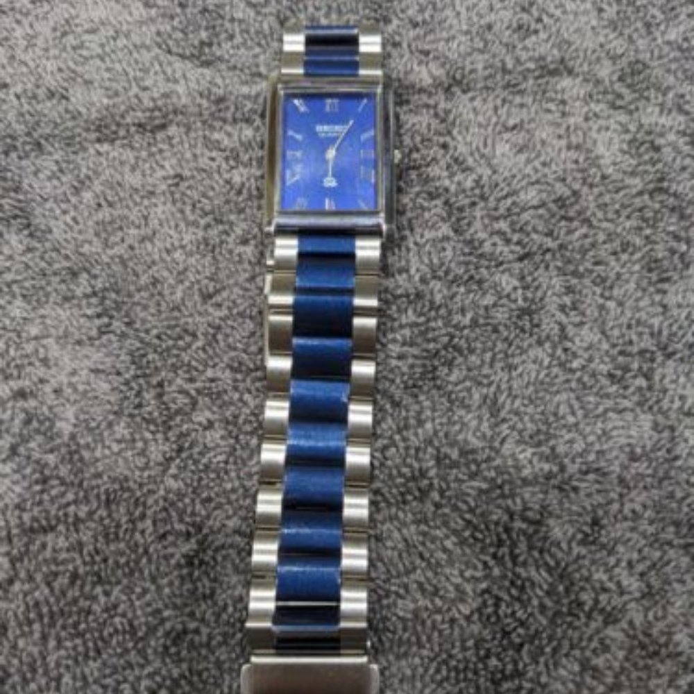 Seiko Slim Quartz Men's Wrist Watch New Battery Installed